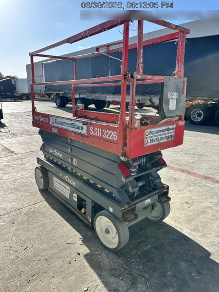 2017 Skyjack SJIII-3226 Skyjack SJ3226, Trojan Battery Set, Extended Warranty 5yr/5k hr