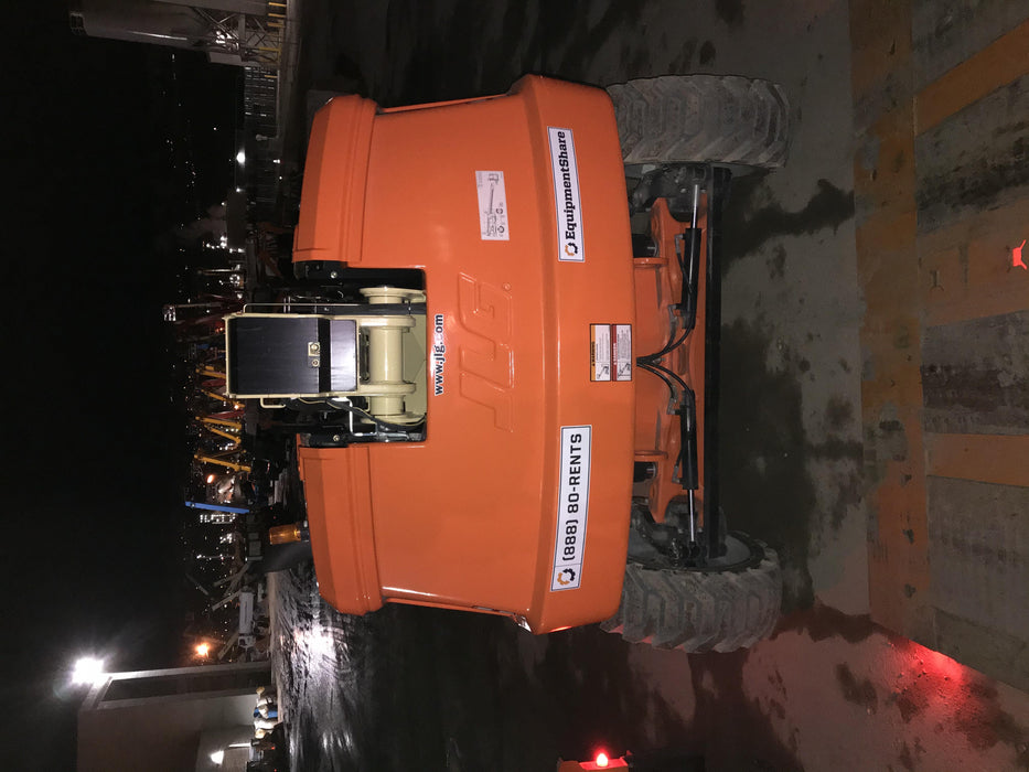 2018 JLG 600S 4WD