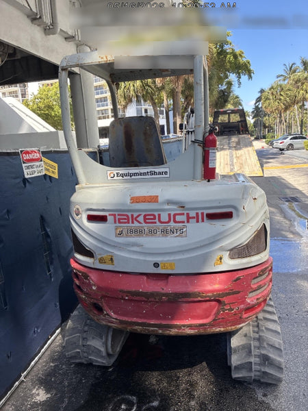2020 TAKEUCHI TB235-2R