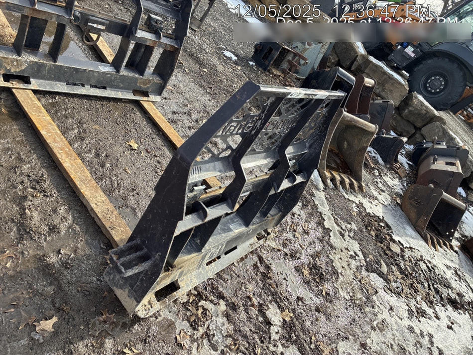 2022 PALADIN 48" Pallet Forks - Paladin