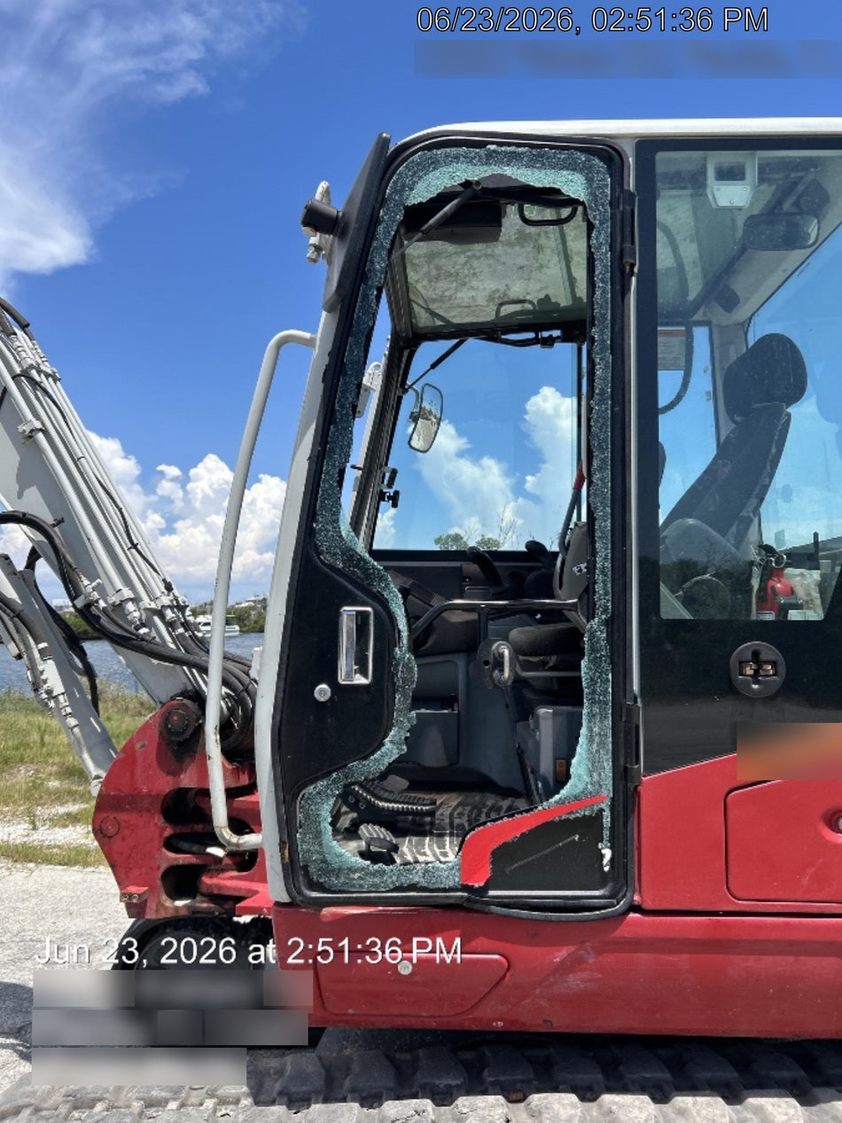 2023 TAKEUCHI TB250-2CR