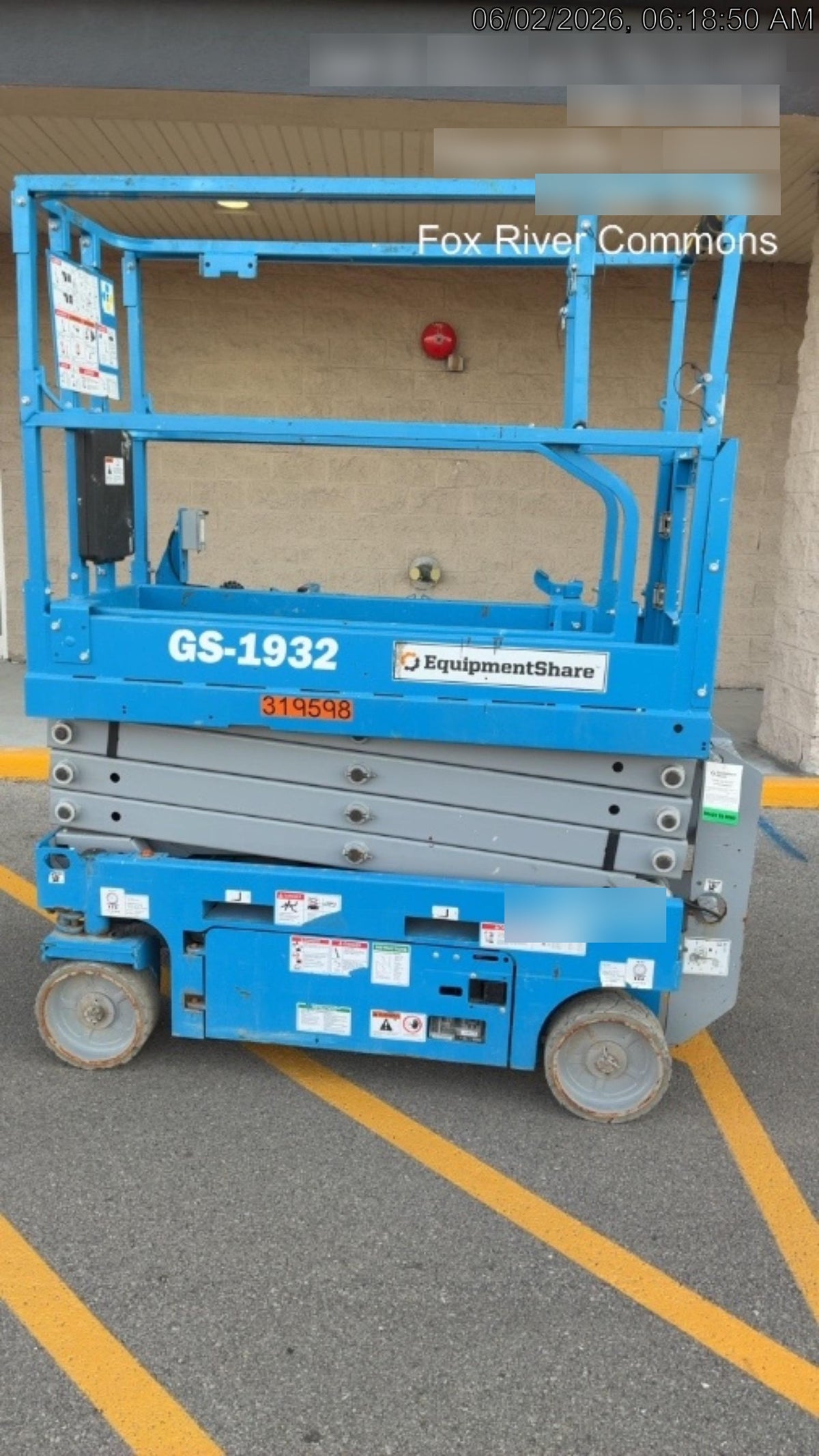 2023 GENIE GS-1932