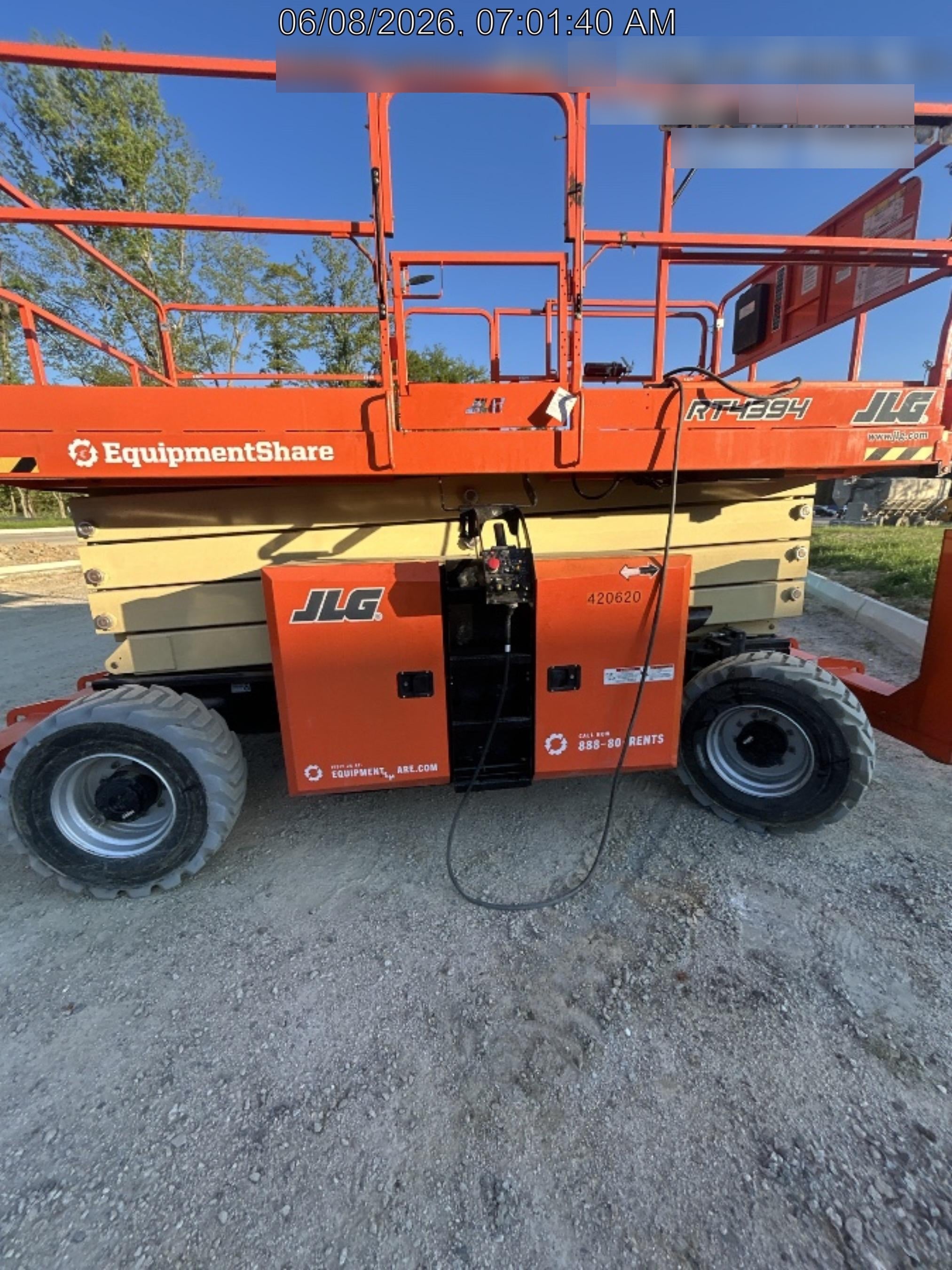2024 JLG RT4394