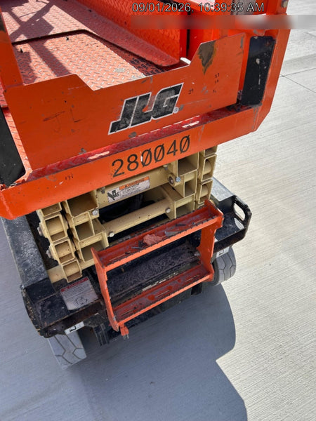 2022 JLG ES1932