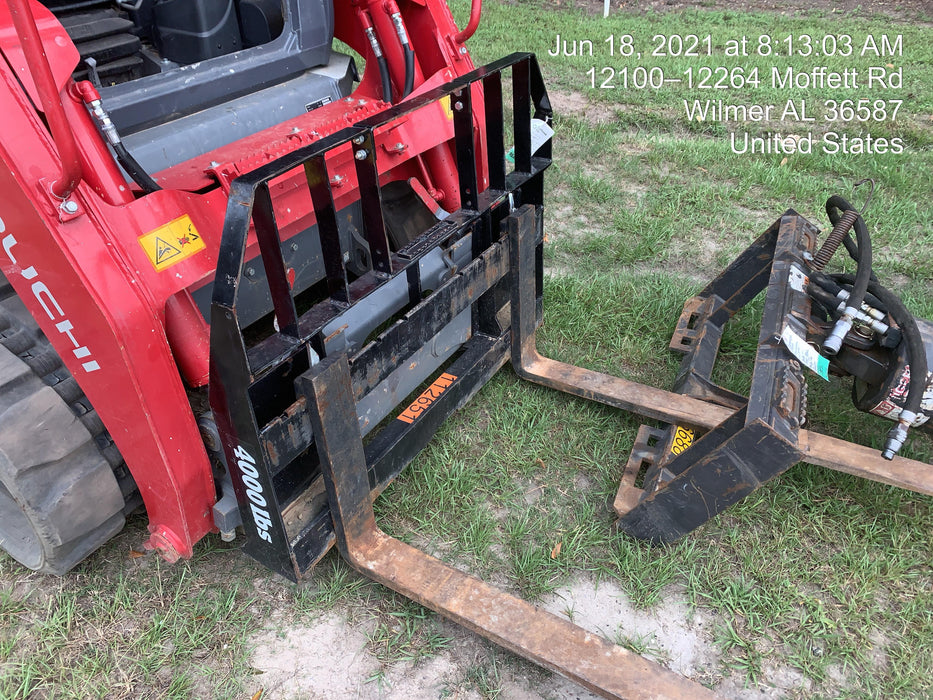 2020 KUBOTA PF-46C Pallet Forks