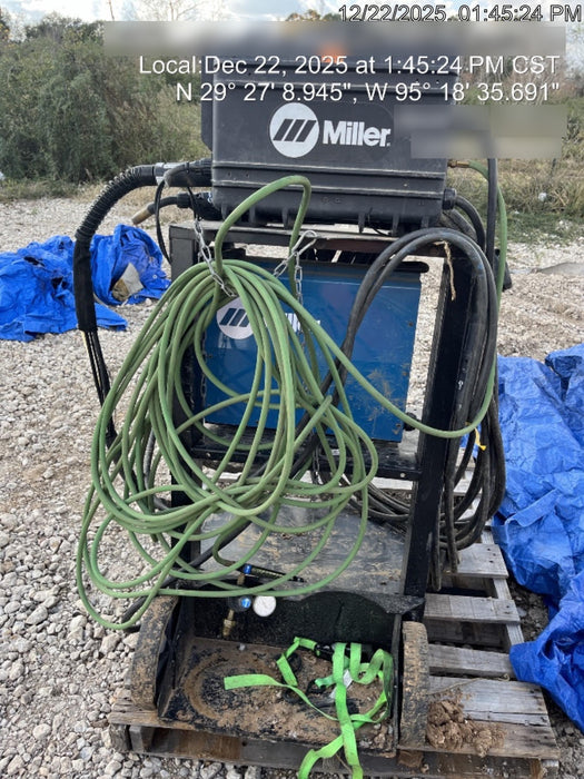 2023 MILLER ELECTRIC XR-AlumaFeed