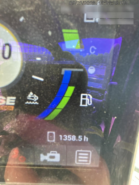 2021 CASE TV450B
