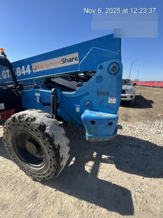 2018 Genie GTH-844 Genie GTH-844D w/Open ROPS, FF Tires, Work Light/Beacon, 60" Carriage and Forks