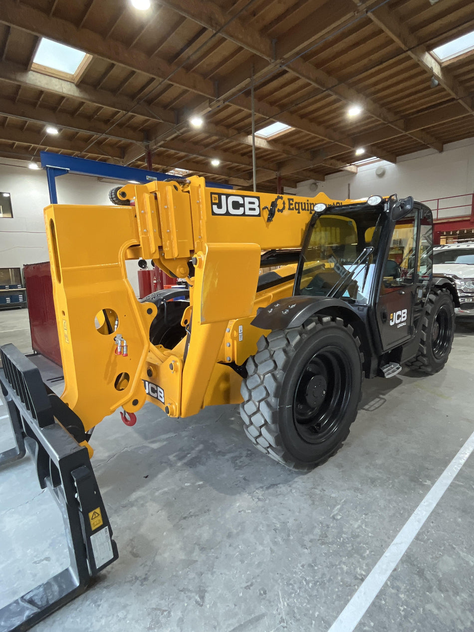 2025 JCB 510-56