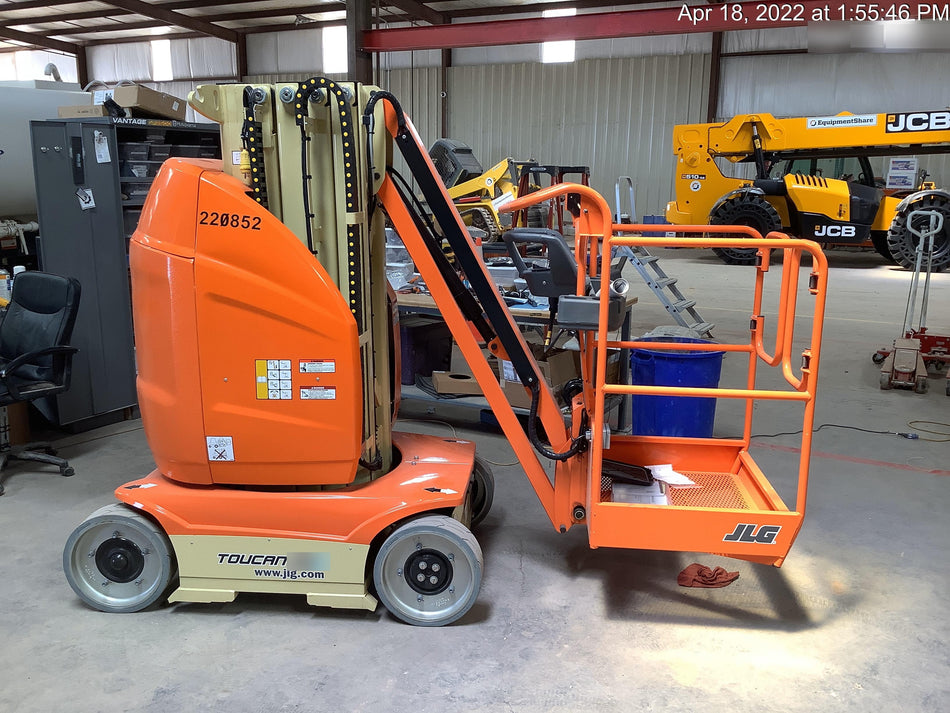 2022 JLG 26E