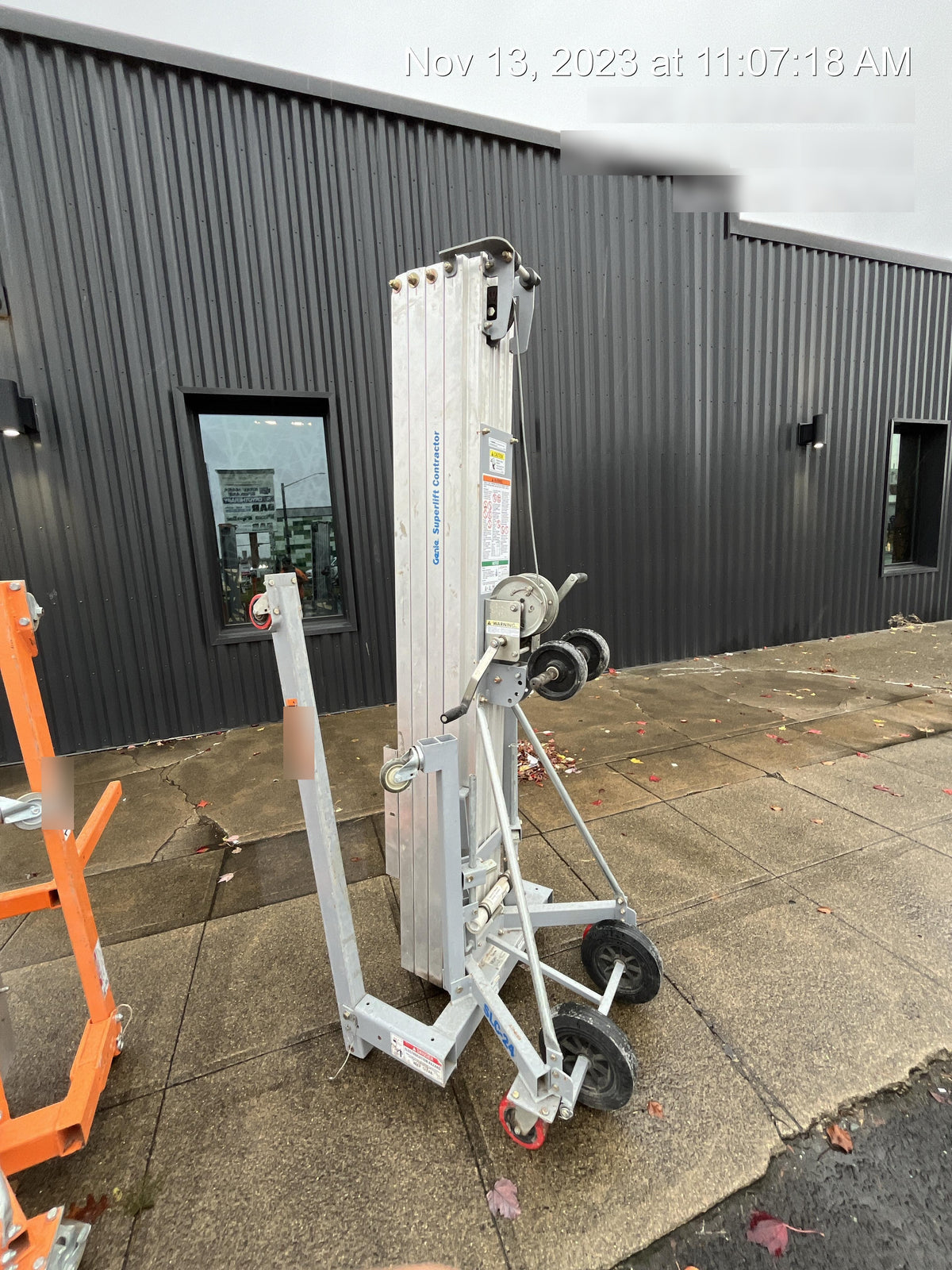 2020 GENIE SLC-24