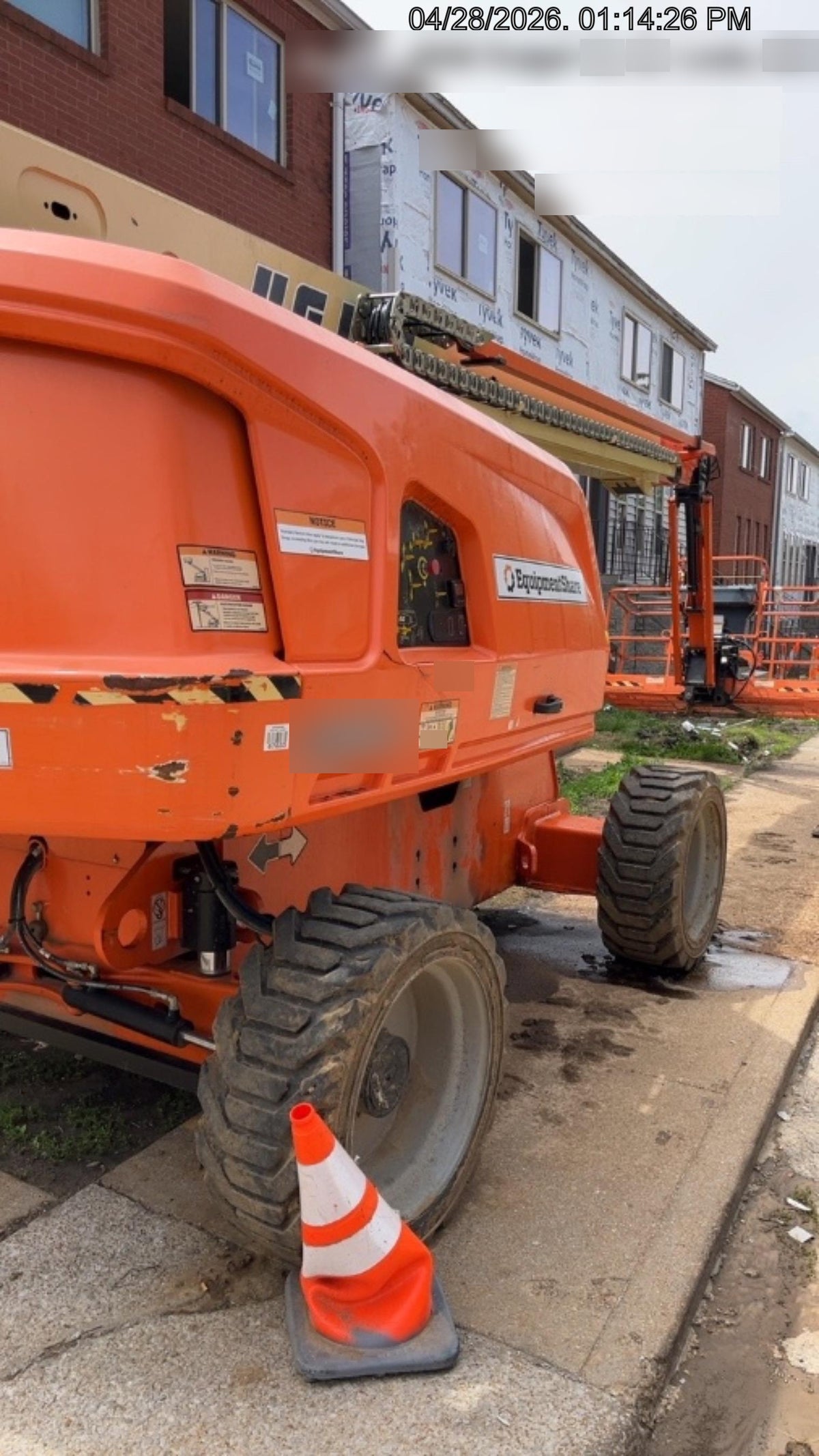2020 JLG 660SJ
