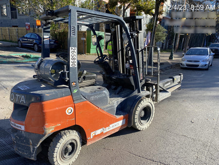 2022 TOYOTA 50-8FGU25