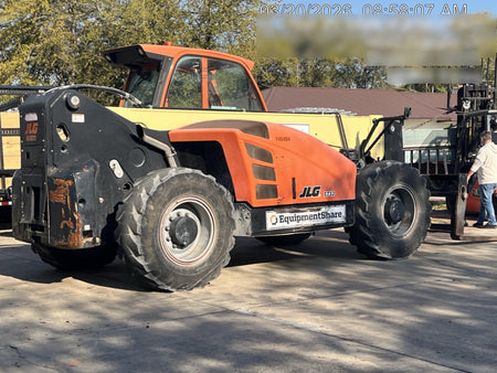 2021 JLG 1732