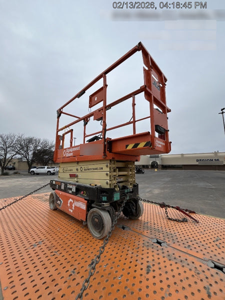 2022 JLG ES1932