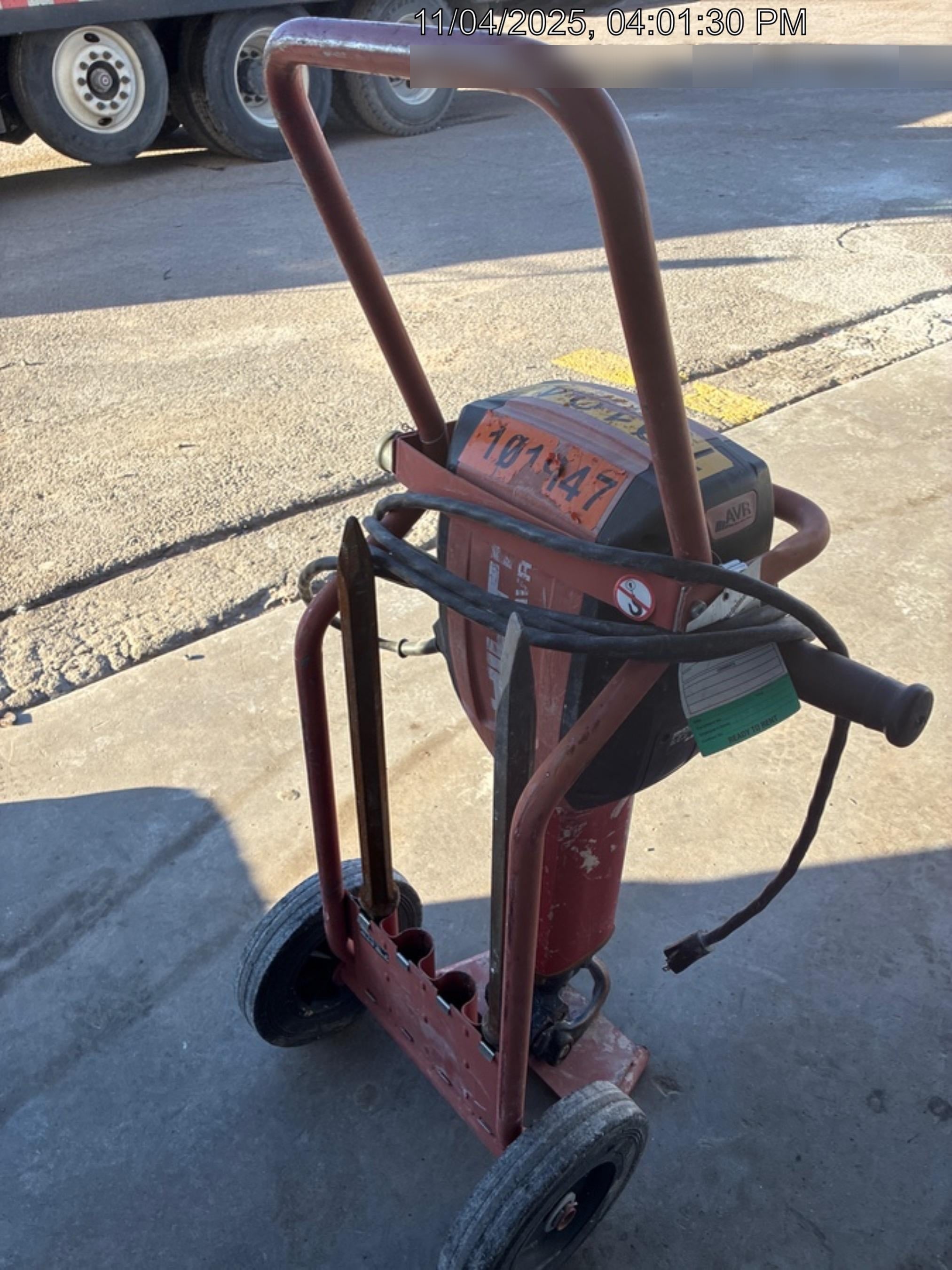 2020 HILTI TE 3000-AVR