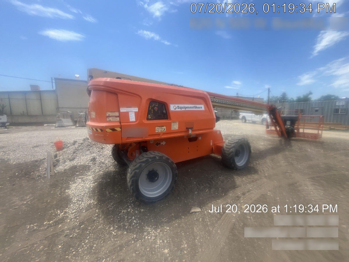 2020 JLG 660SJ