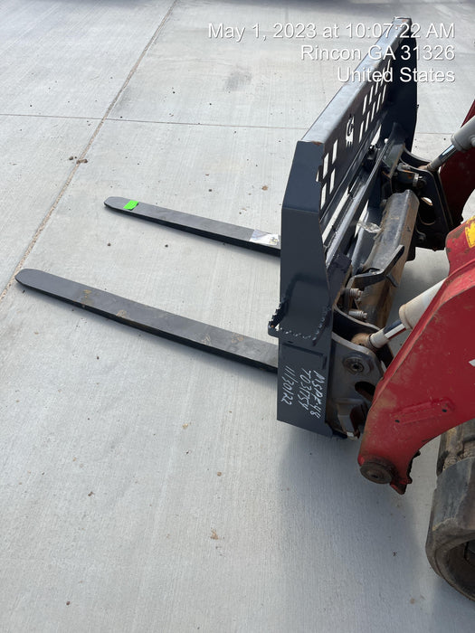 2019 ARROW MATERIAL HANDLING 60" Pallet Forks - Arrow