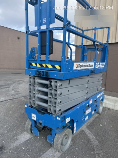 2021 GENIE GS-3232