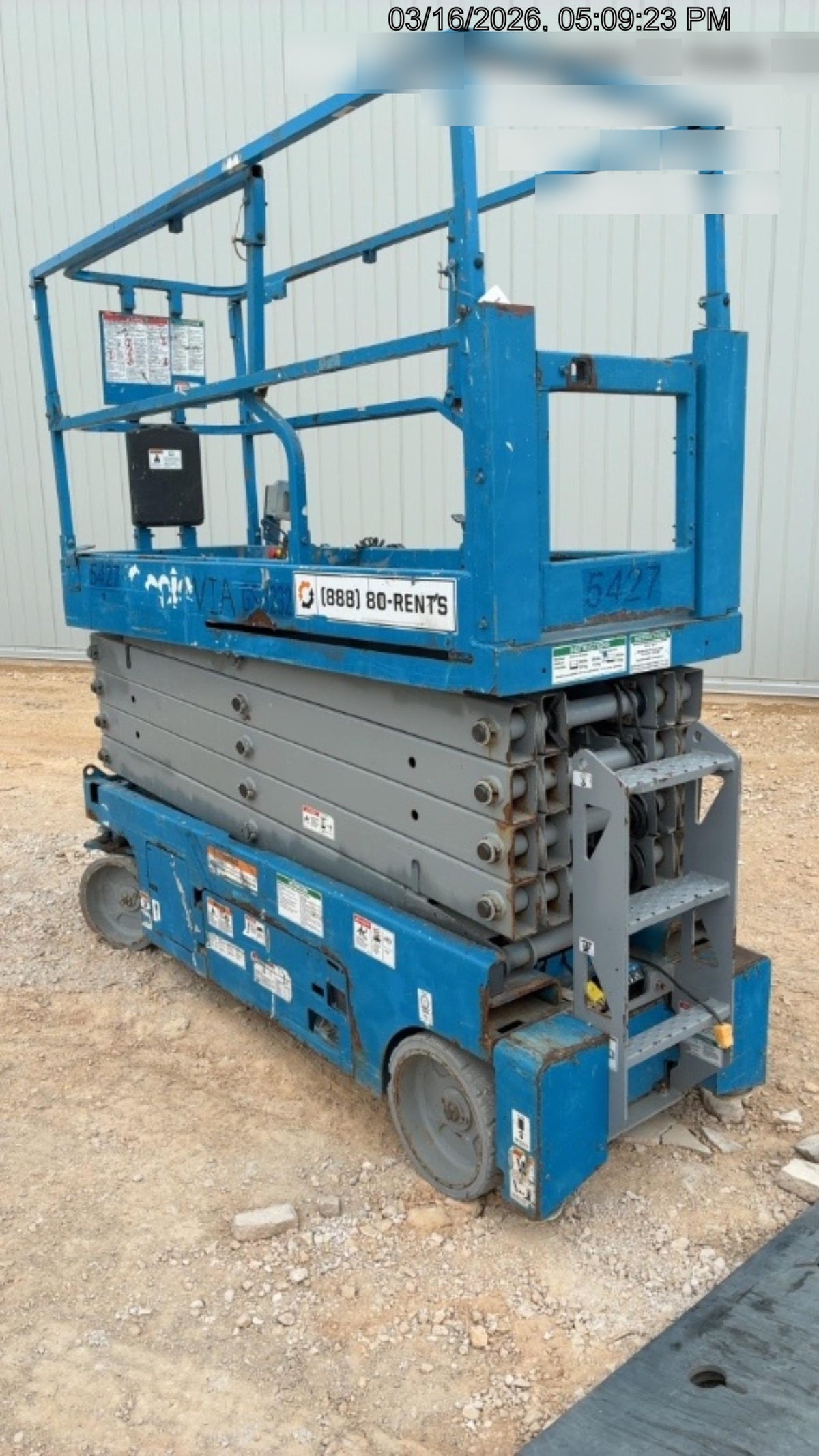 2017 Genie GS-3232 Genie GS3232 Narrow 32' Scissor Lift