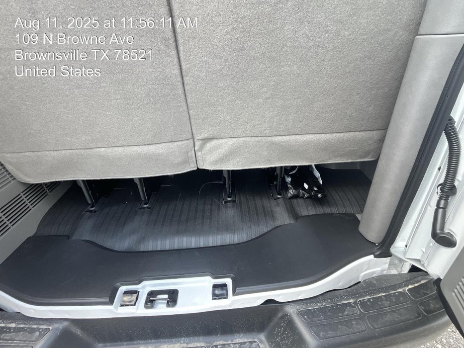 2025 CHEVROLET Express Van - Rental