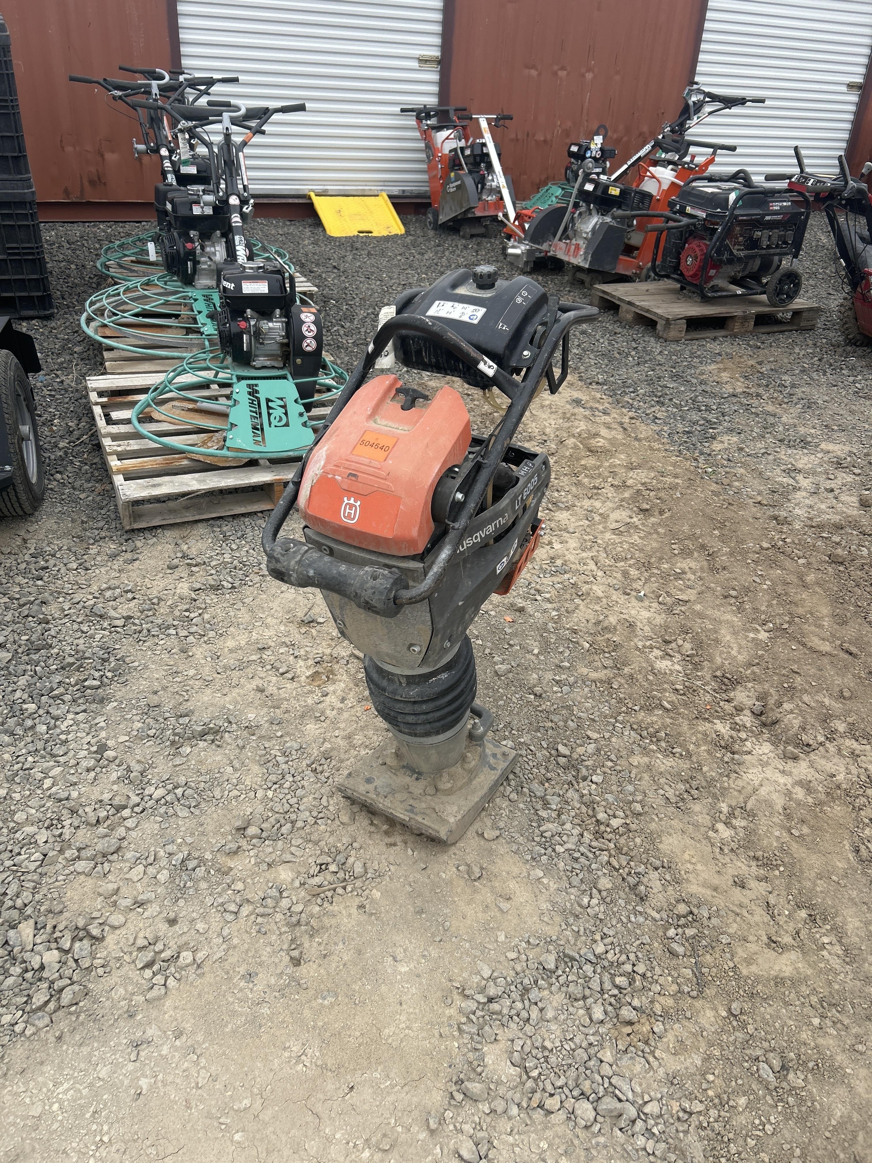 2025 HUSQVARNA LT6005