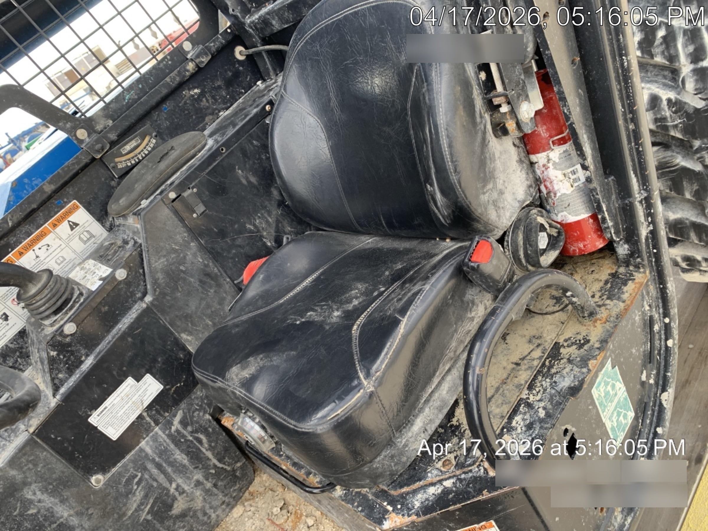 2018 Genie GTH-1056 GTH-1056 w/Open ROPS, Solid Tires, Work Lights, 60" carriage/forks, cab mesh, beacon