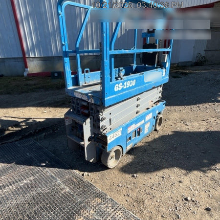 2019 Genie GS-1930 Fixed rails with chain Entry