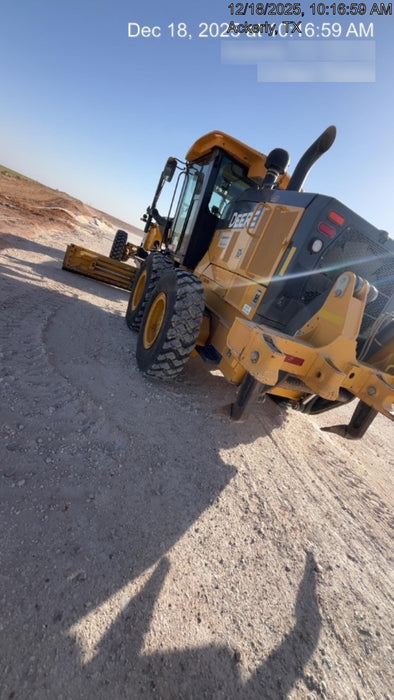 2019 JOHN DEERE 672G