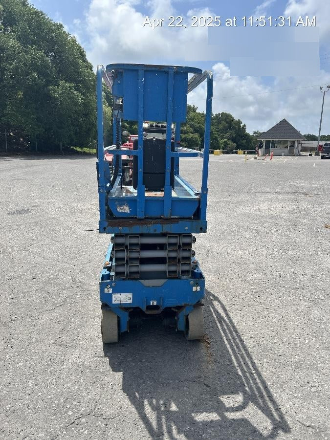 2019 Genie GS-1930 Fixed Rails with Chain Entry