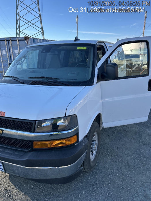 2025 CHEVROLET Express Van - Rental