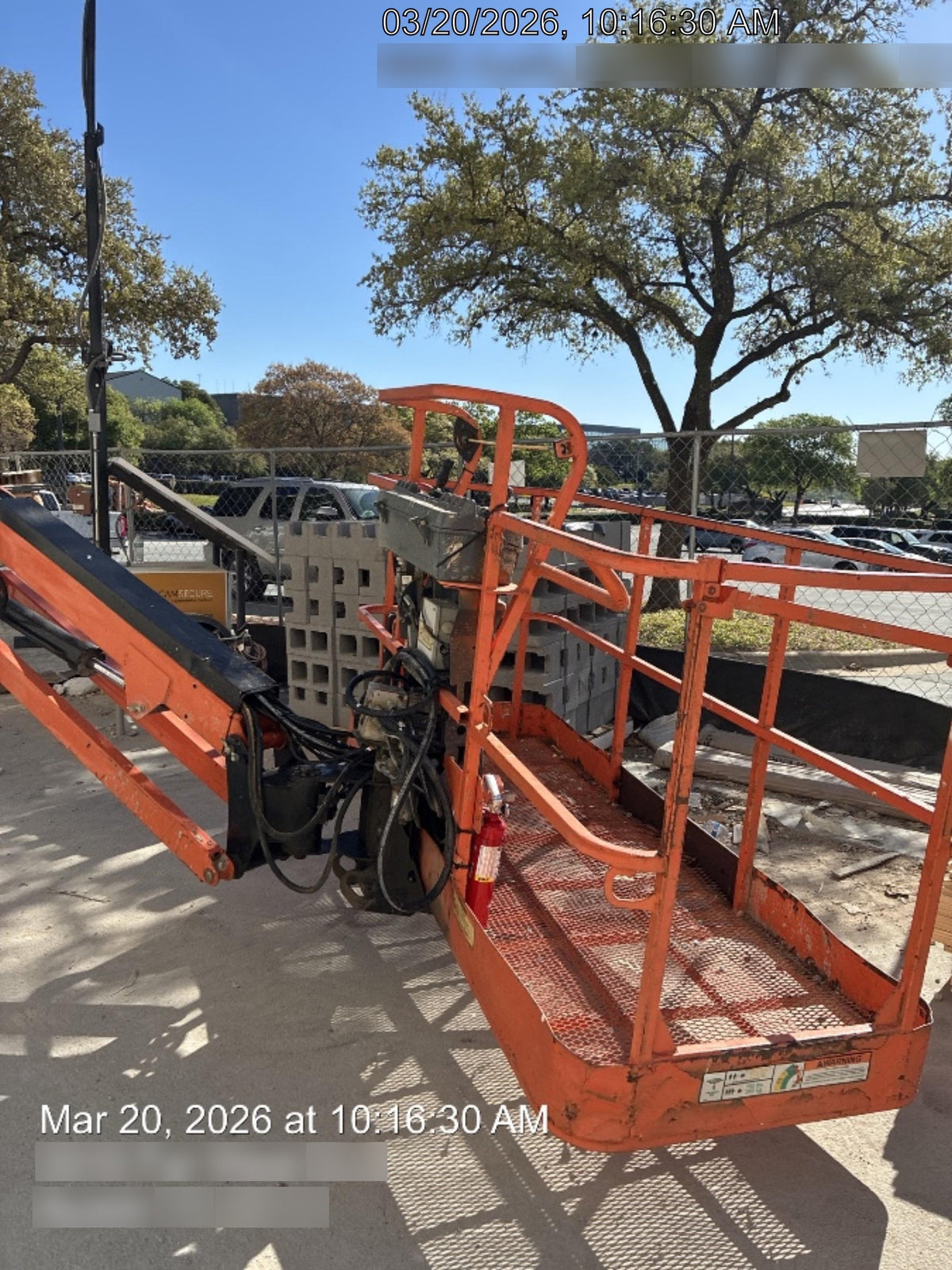 2019 JLG 660SJ