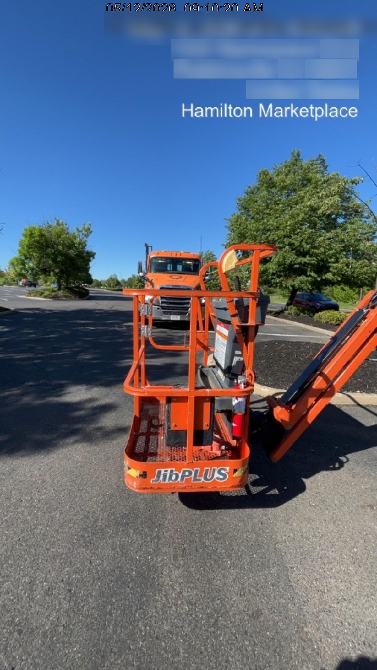 2022 JLG E300AJP