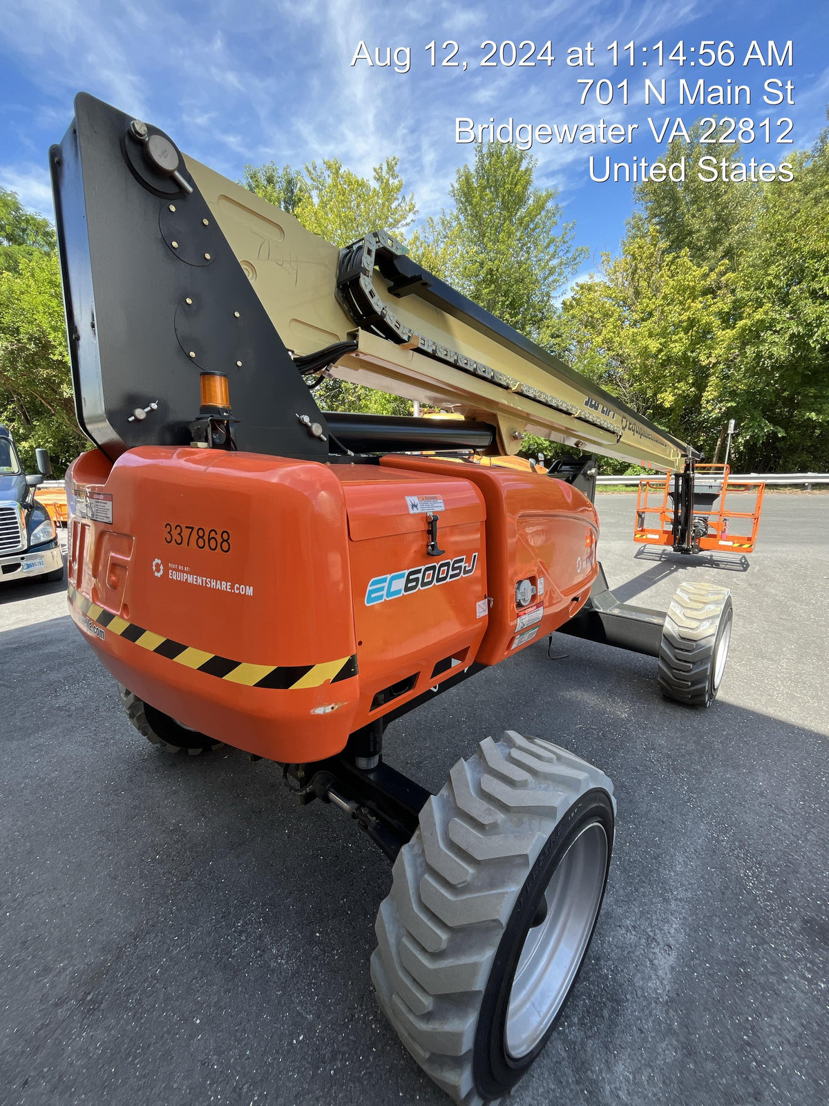 2023 JLG EC600SJ