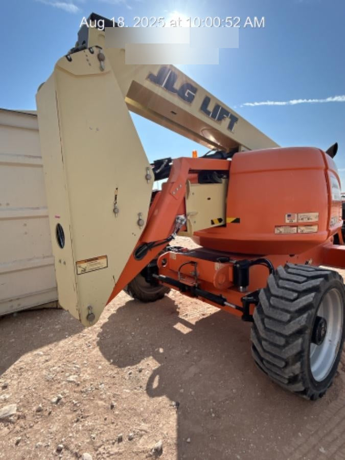 2019 JLG 600AJ