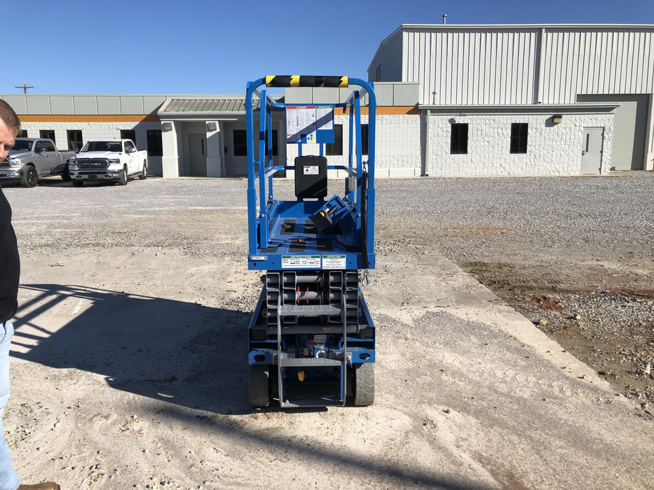 2019 Genie GS-1930 Fixed Rails with Chain Entry