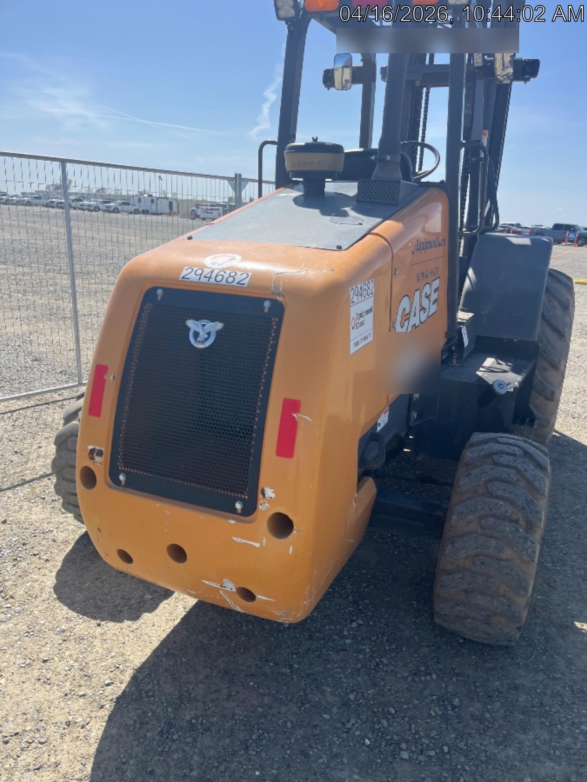 2023 CASE 588H