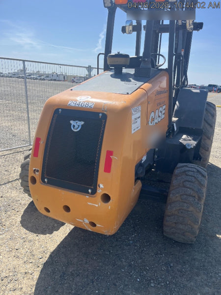 2023 CASE 588H