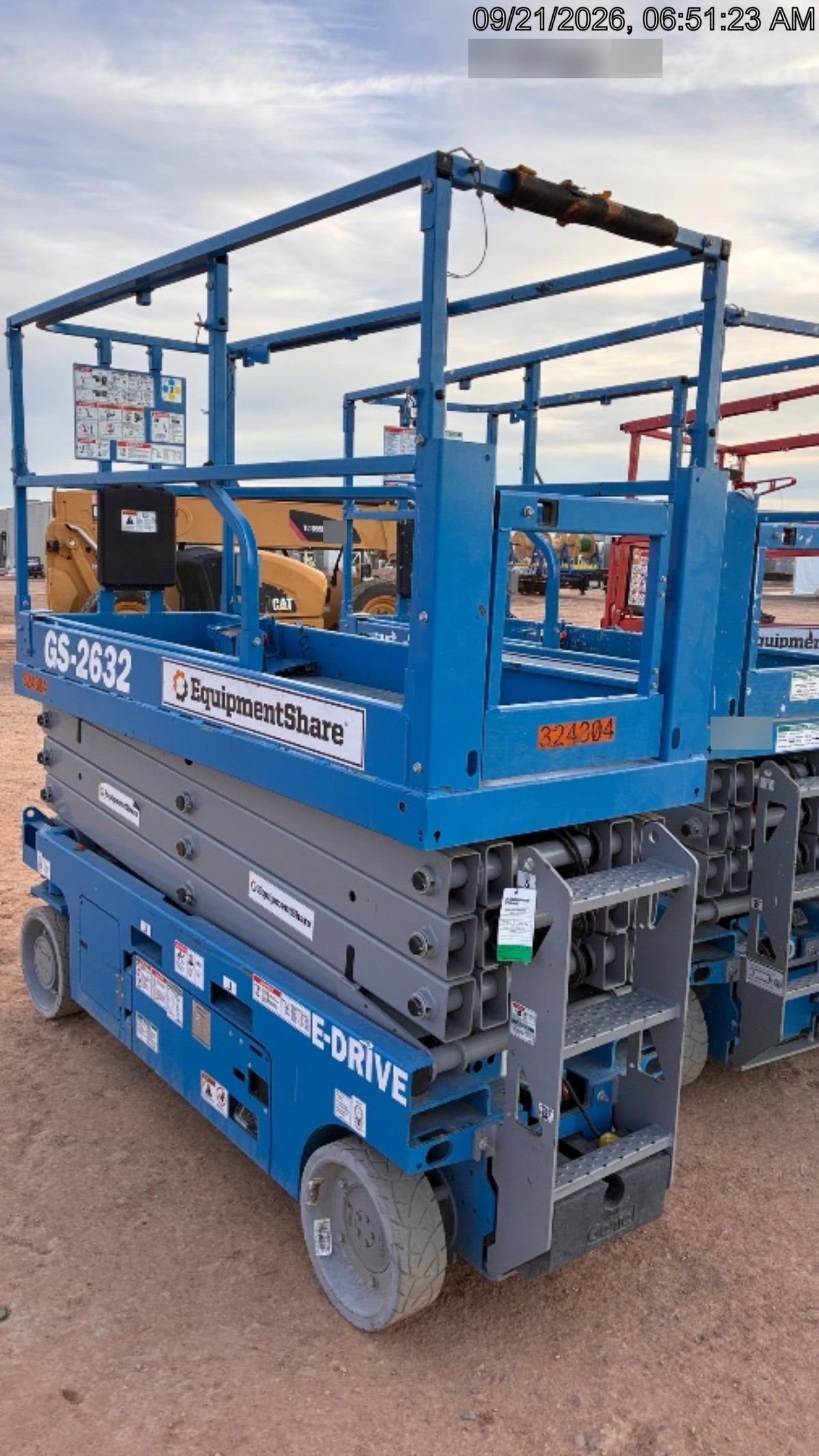 2023 GENIE GS-2632