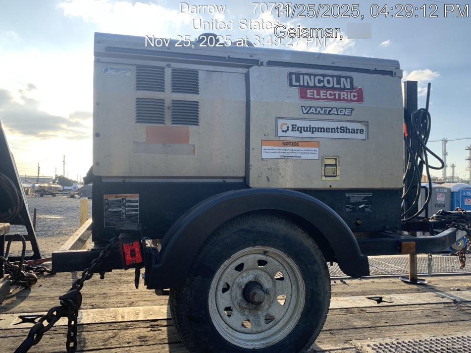 2019 Lincoln Electric Vantage 322 Welder Ready-Pak 3, Two wheel trailer, Fender and Light kit, Cable Rack