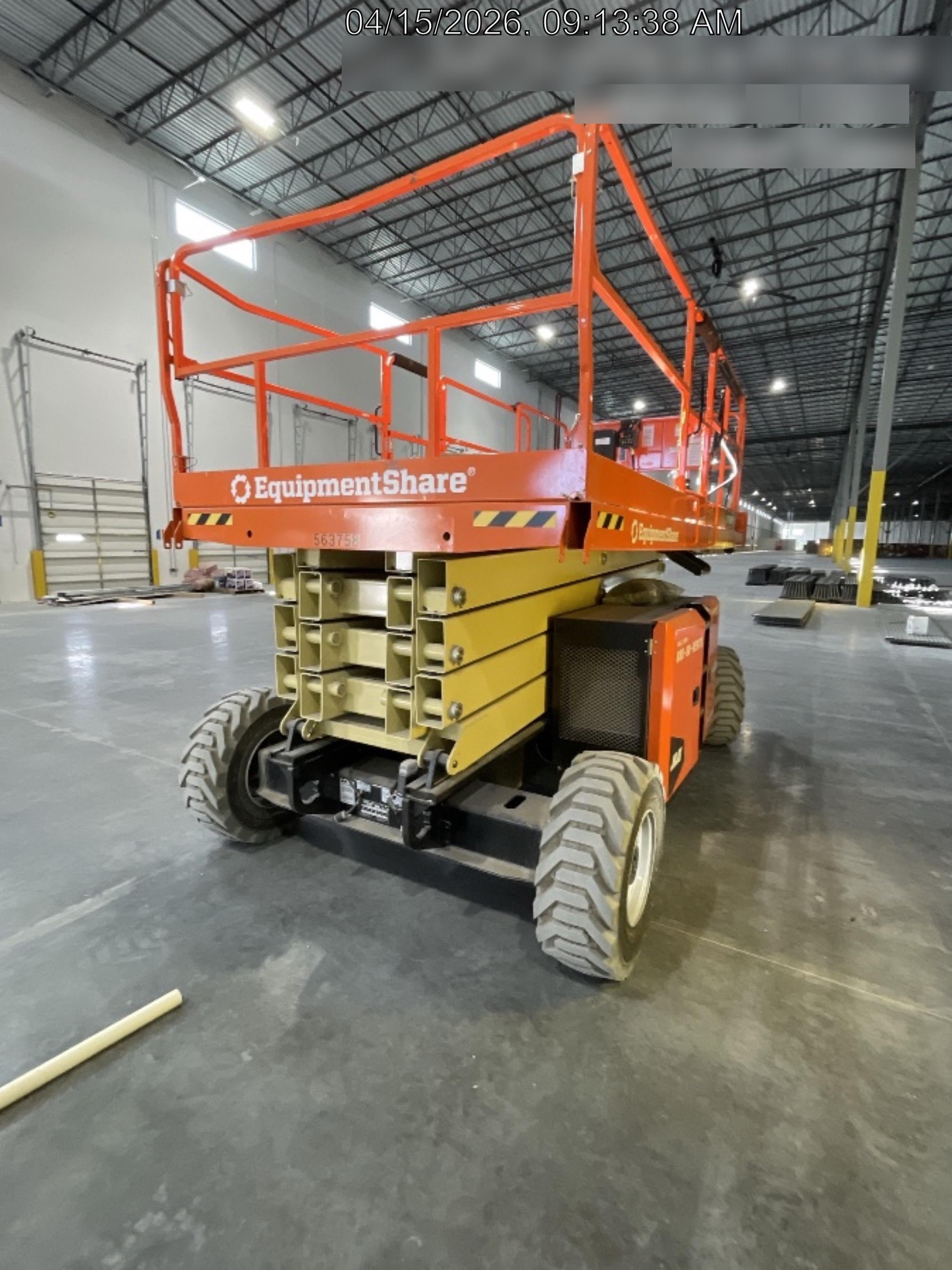 2025 JLG RT4394