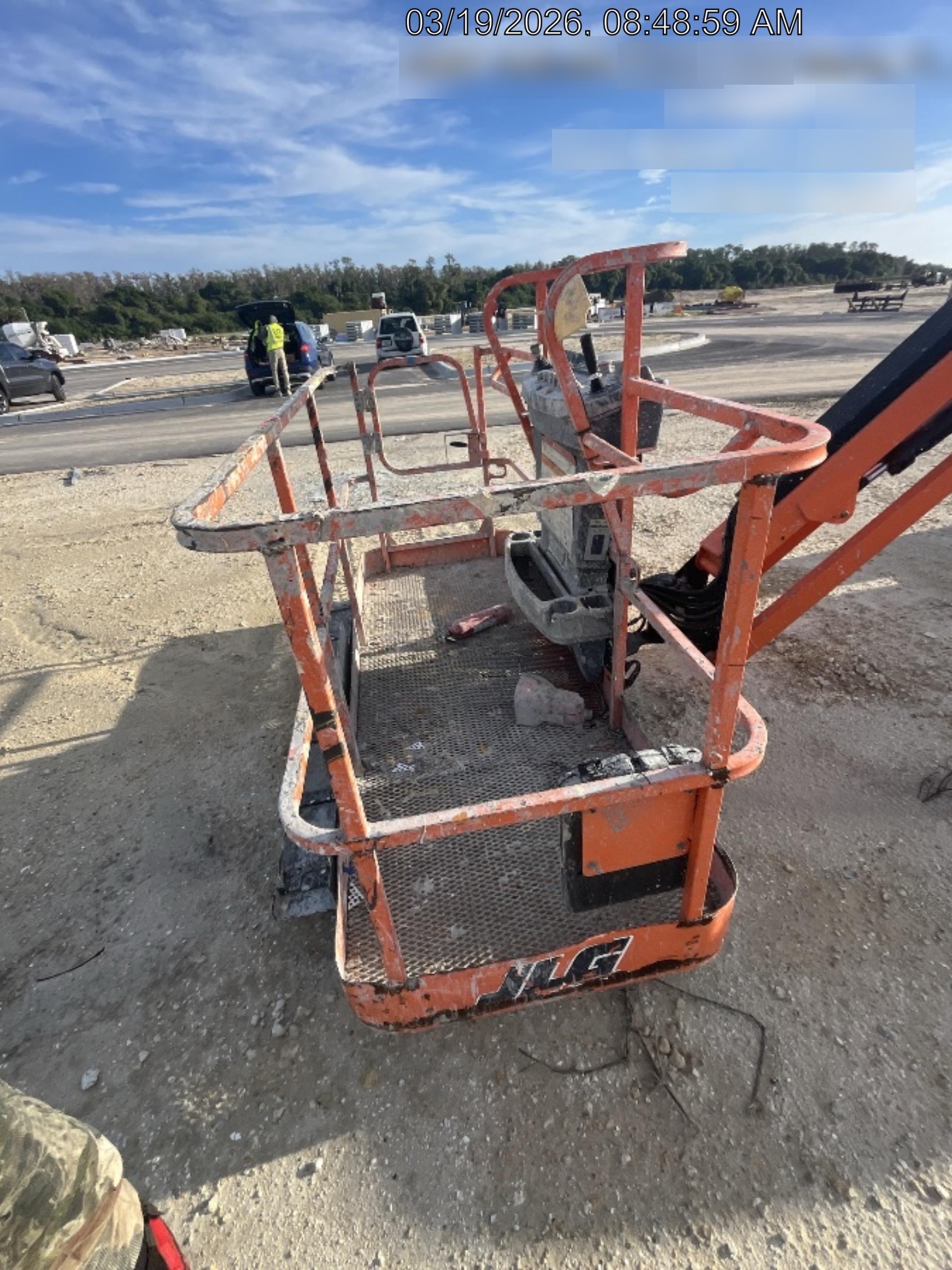 2021 JLG 600AJ