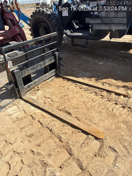 2025 ARROW MATERIAL HANDLING 60" Pallet Forks - Arrow