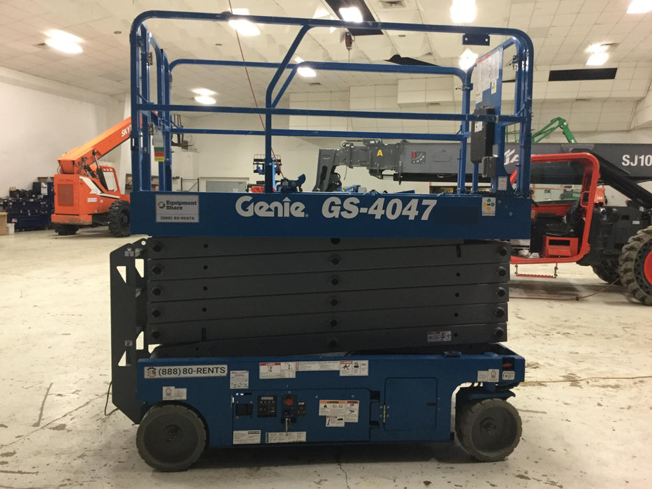 2018 GENIE GS-4047