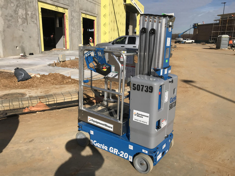 2019 GENIE GR-20