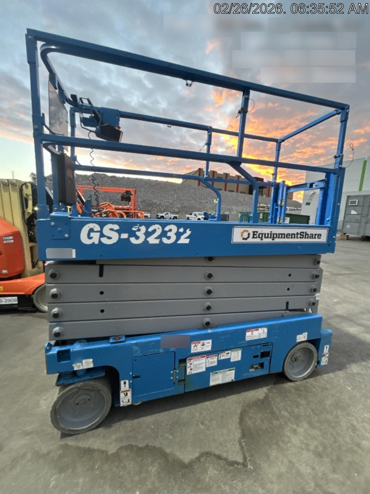 2019 Genie GS-3232 Standard Options
