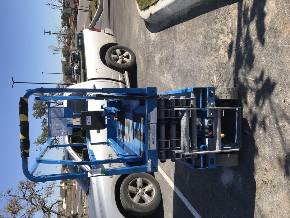 2019 Genie GS-1930 Fixed rails with chain Entry