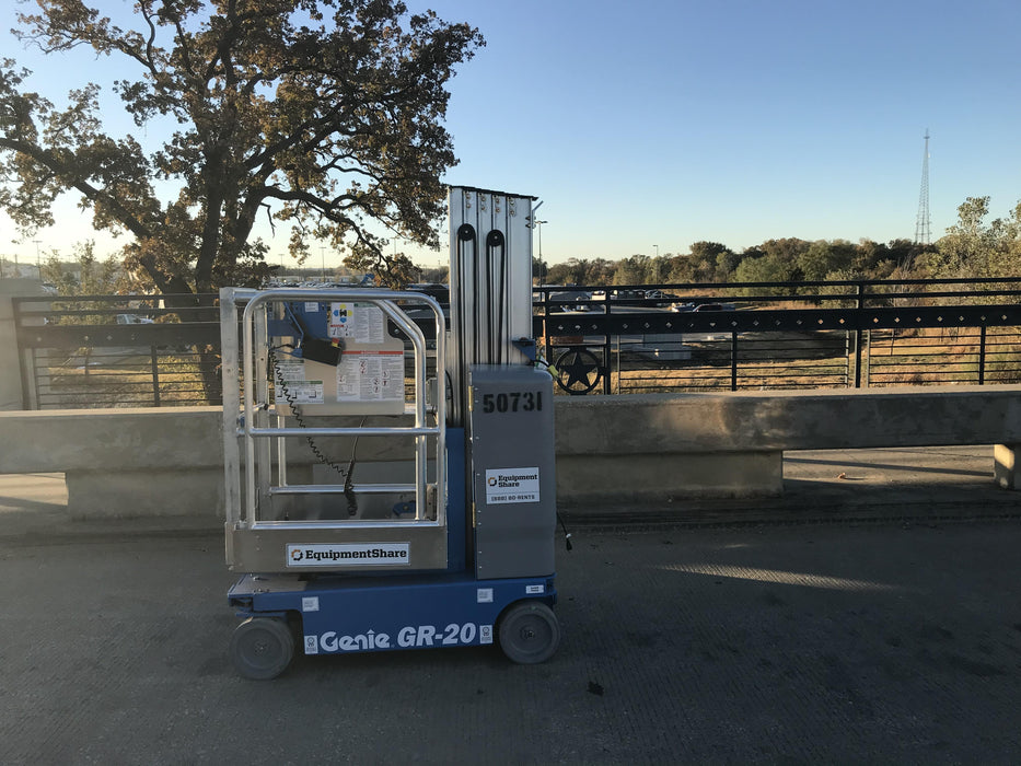 2019 GENIE GR-20