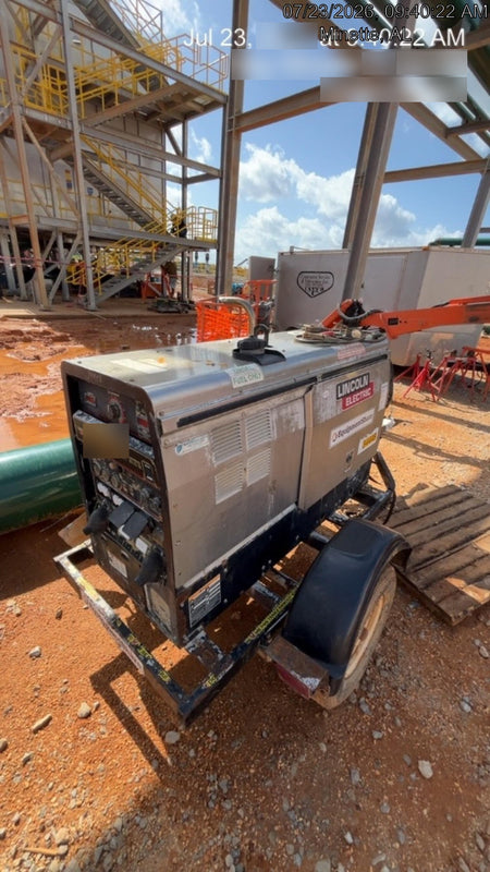 2019 Lincoln Electric Vantage 322 Welder Ready-Pak 3, Two wheel trailer, Fender and Light kit, Cable Rack