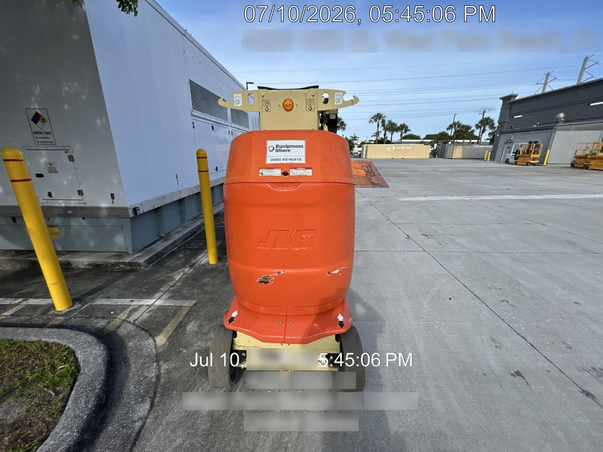 2022 JLG 26E